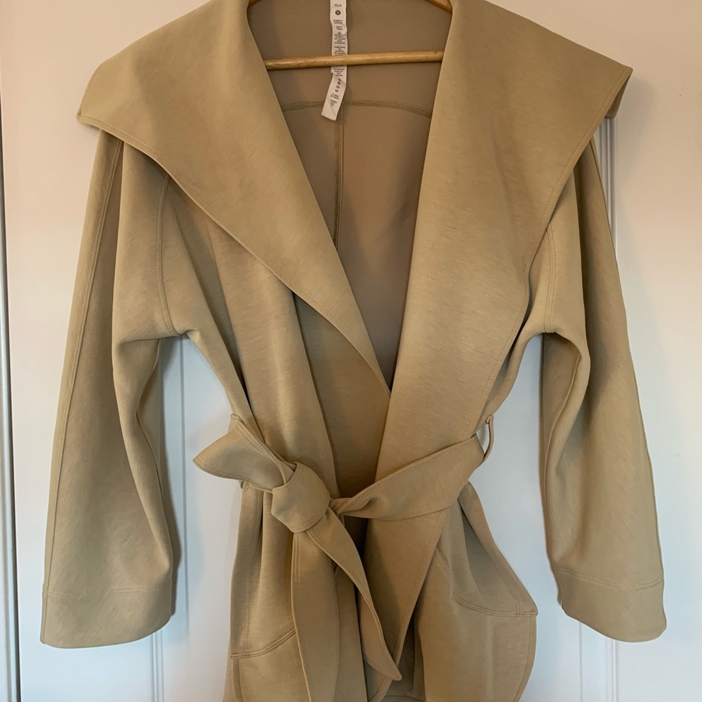 Lululemon Softstreme belted wrap trench